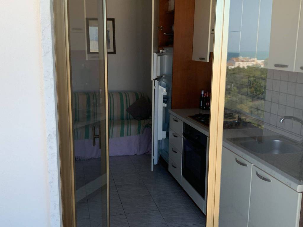 Appartamento a Rodi garganico in Via Giuseppe Di Vittorio, 11 - Foto 4