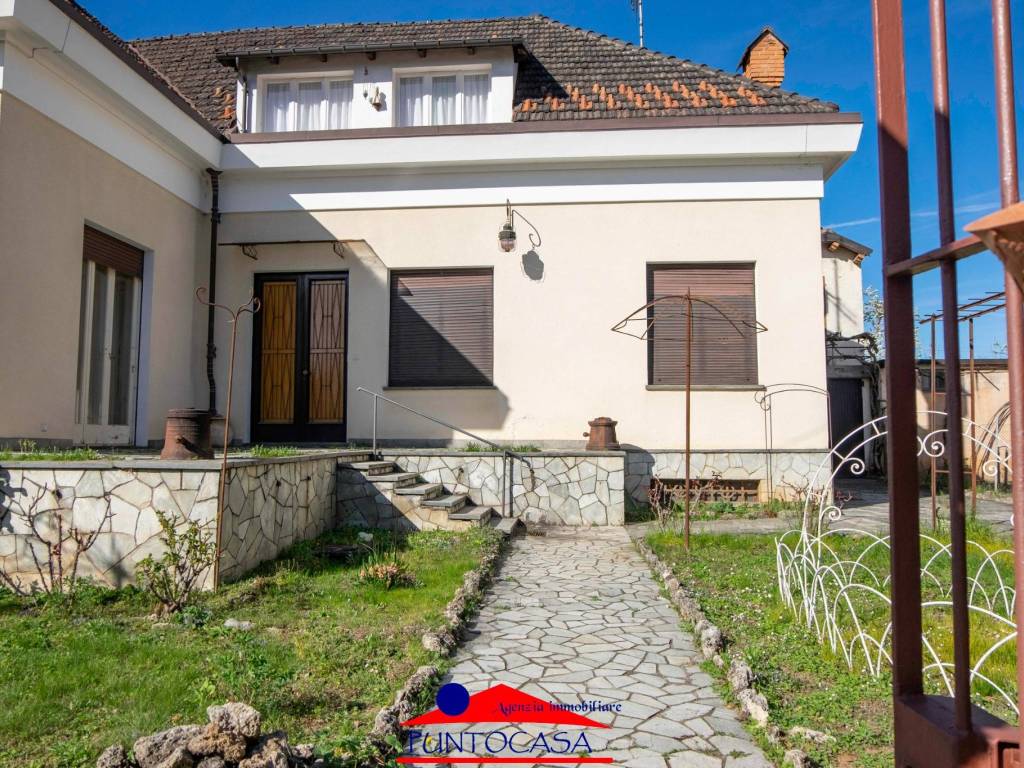 Villa a Dronero in Via Giovanni Lantermino, 6 - Foto 4