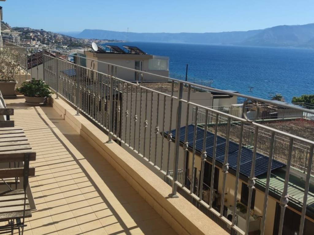 Appartamento a Messina in Via Consolare Pompea, 1289 - Foto 2