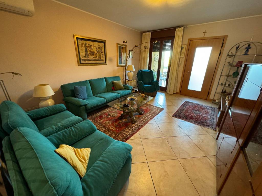 Villetta a schiera a Villafranca di verona in Corso Vittorio Emanuele II, 87 - Foto 4