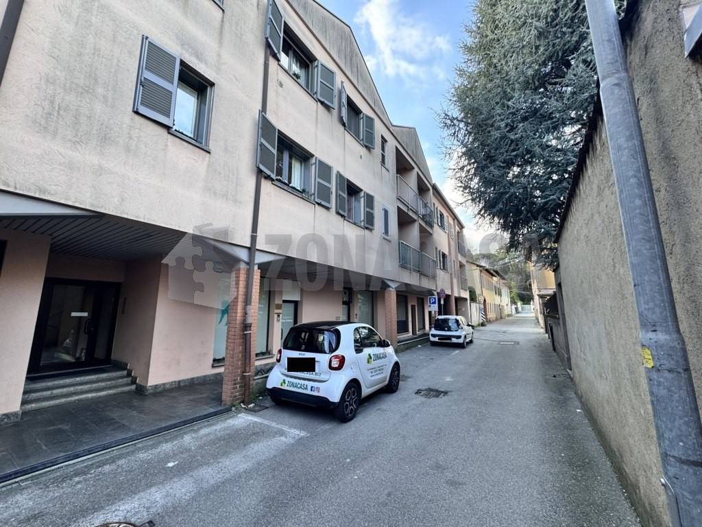 Appartamento a Cassano magnago in Via Trieste - Foto 4
