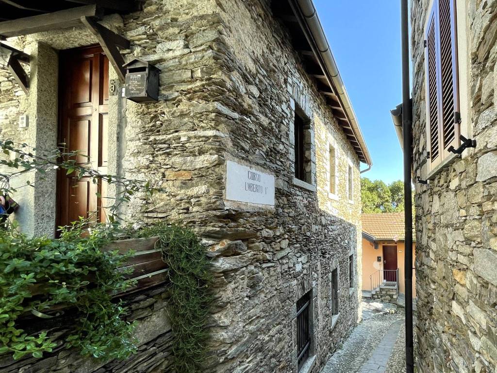 Casa indipendente a Oggebbio in Via Roma - Foto 4