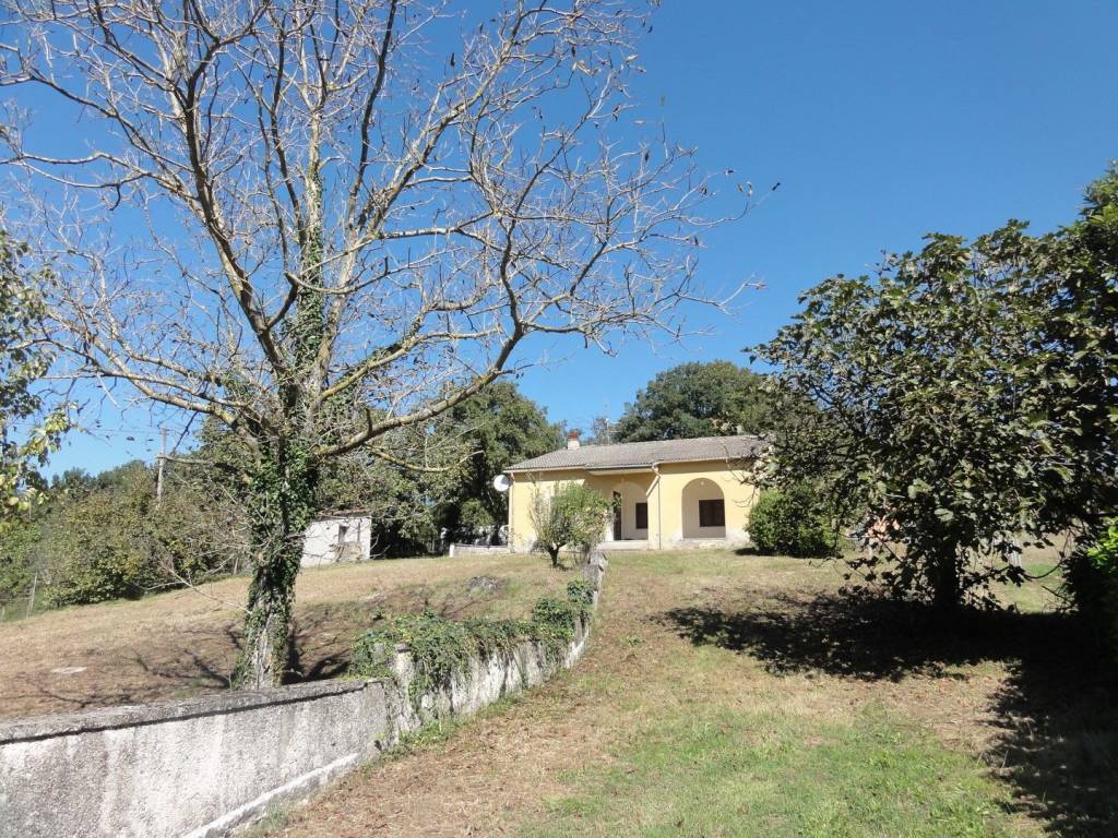 Villa a Ceccano in Via Due Cone - Foto 2