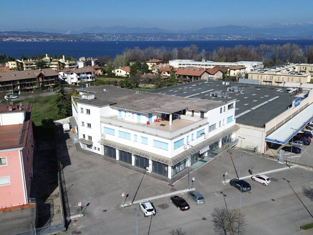 Immobile a Desenzano del garda in Via Luigi Calabresi, 260 - Foto 1