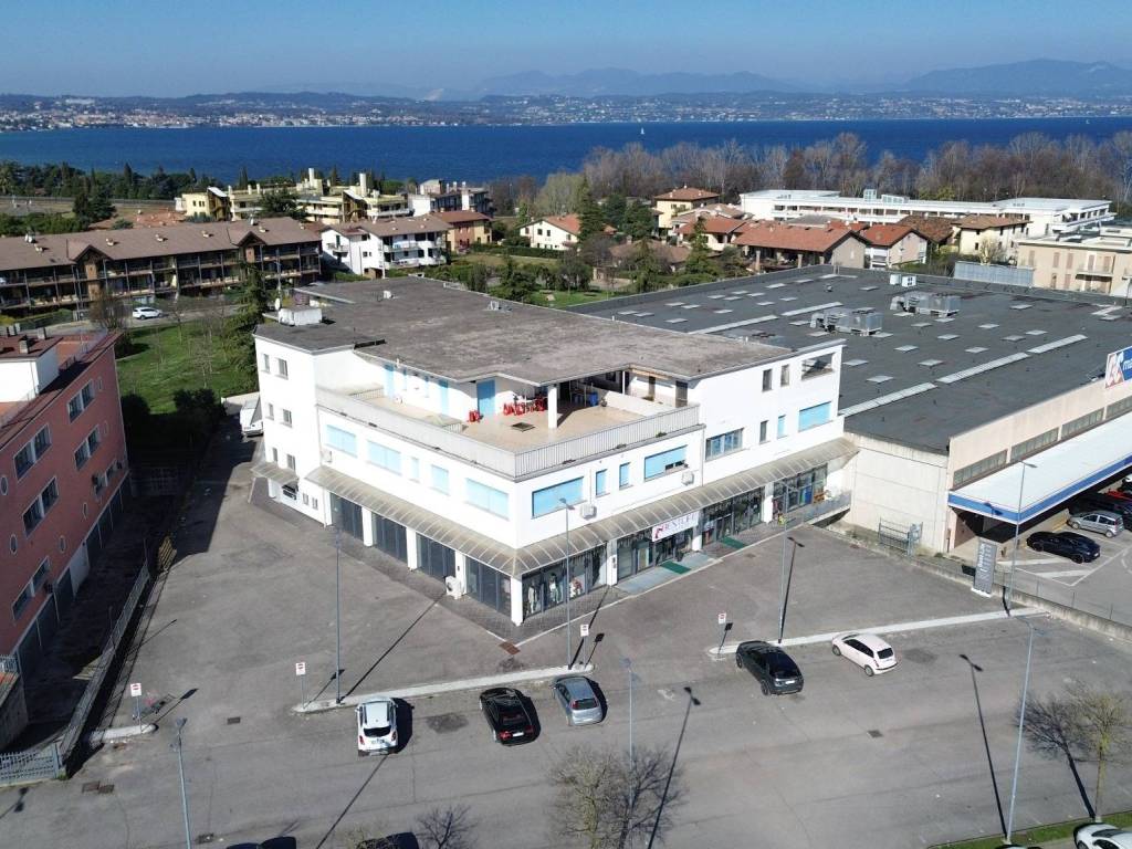 Immobile a Desenzano del garda in Via Luigi Calabresi, 260 - Foto 4