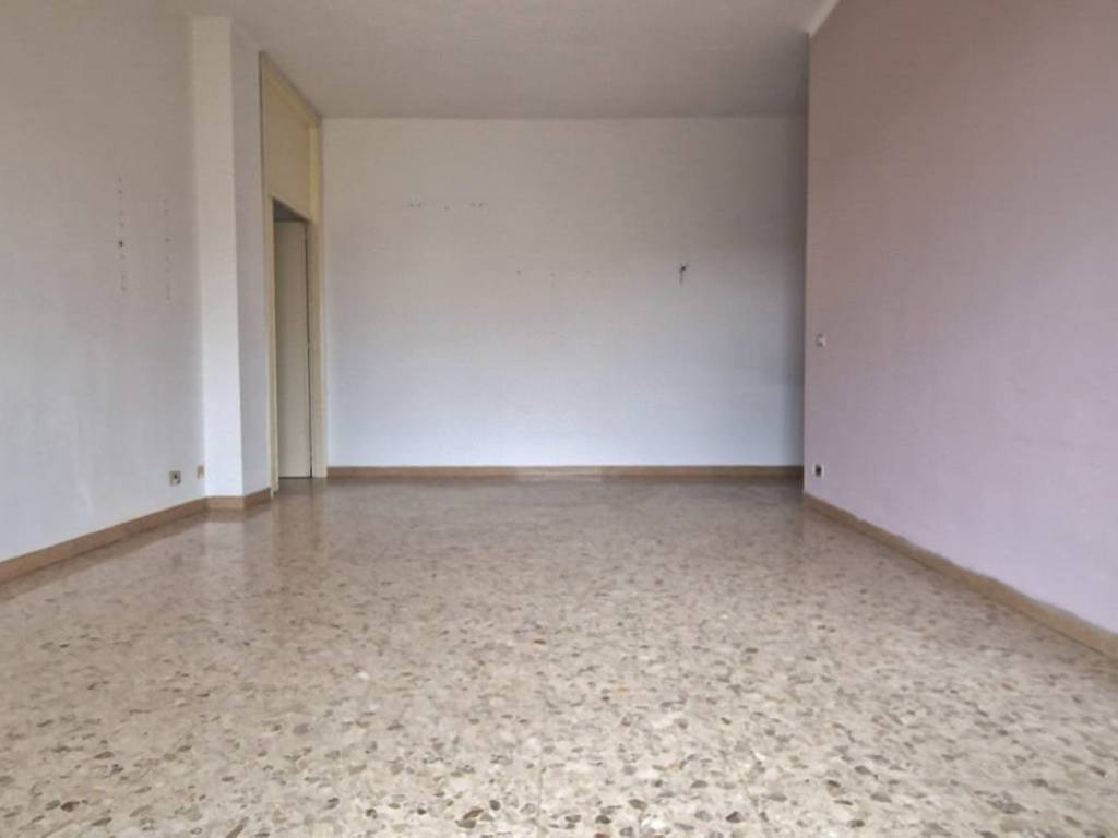Appartamento a Valenza in Viale Alessandro Manzoni - Foto 2