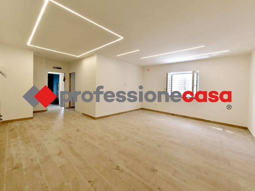 Appartamento a San nicola la strada in VIA EINAUDI, 56 - Foto 4
