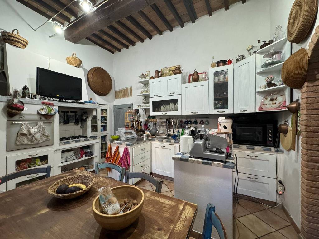 Appartamento a Sarteano in Piazza San Lorenzo - Foto 3