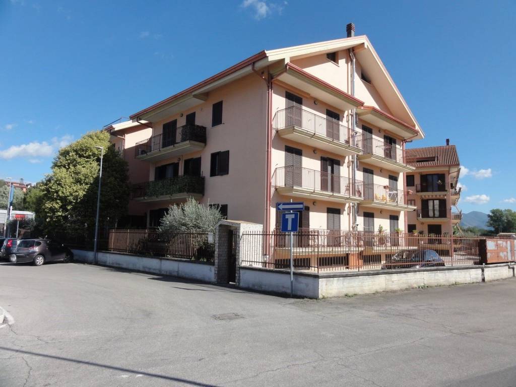 Appartamento a Ceccano in Via Santa Maria a Fiume - Foto 2