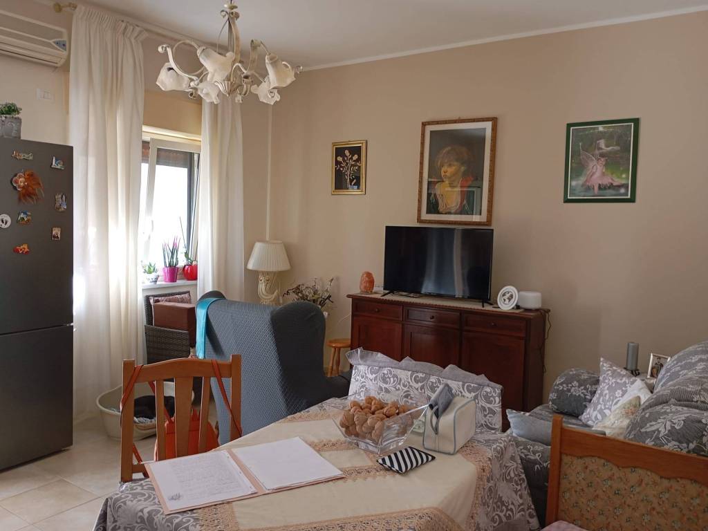 Appartamento a Giardini-naxos in Via Chianchitta - Foto 2