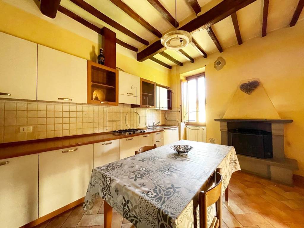 Appartamento a Sansepolcro in Viale Osimo - Foto 2