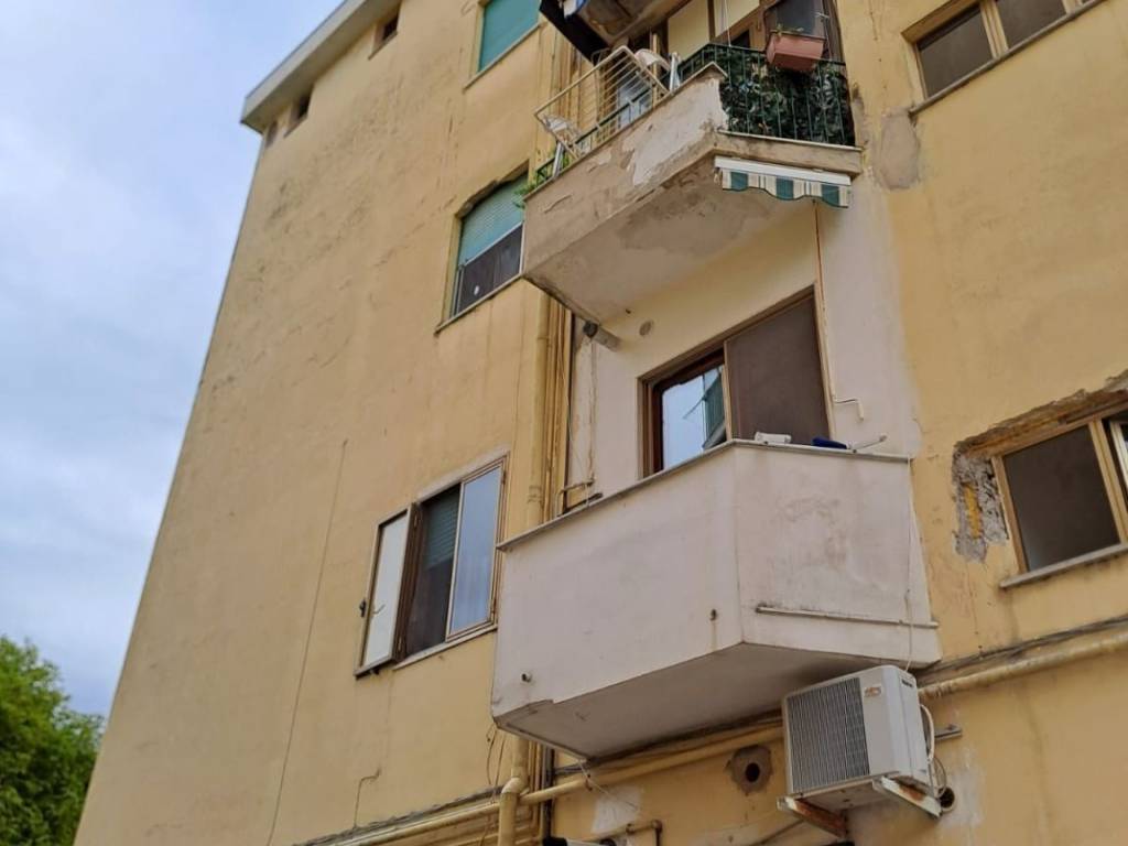 Appartamento a Salerno in Piazzetta Anita Garibaldi, 4 - Foto 3