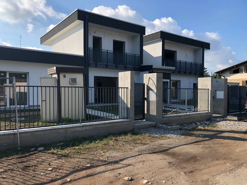 Villetta a schiera a Marnate in Via Arno - Foto 2