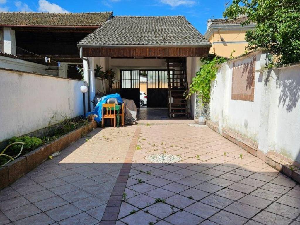 Casa indipendente a Palazzolo vercellese in Via Borghetto, 6 - Foto 3
