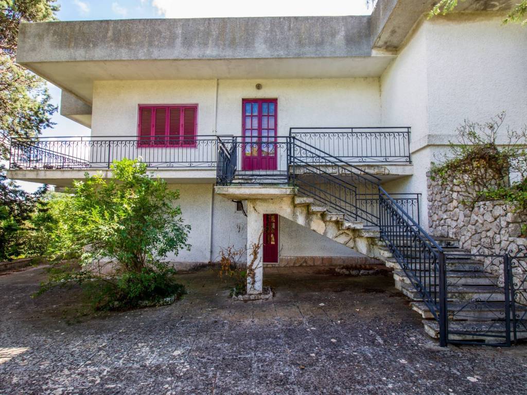 Villa a Ceglie messapica in Contrada Fragnito - Foto 4