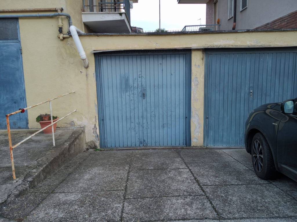 Box / garage a Pavia in Via Luca Zanachi, 55 - Foto 2