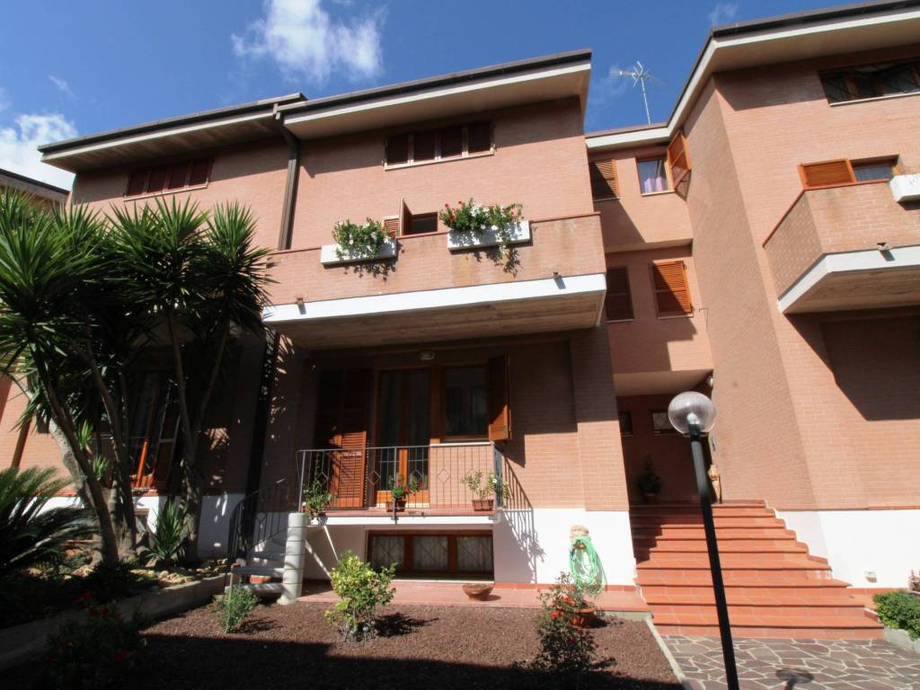 Villetta a schiera a Civitanova marche in Strada del Tirassegno - Foto 3