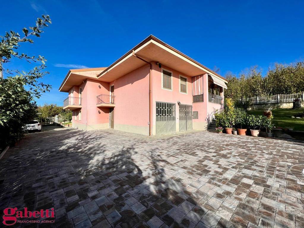 Villa a La morra in Frazione Rivalta Borgata Rossi - Foto 4