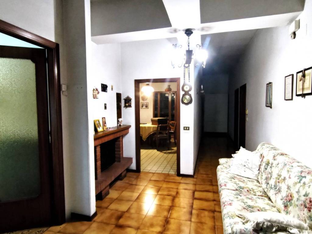 Casa indipendente a Serravalle pistoiese in Via Provinciale Montalbano, 90 - Foto 4
