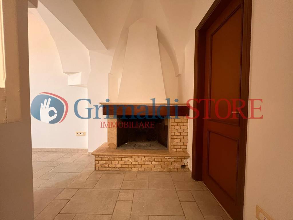 Appartamento a Francavilla fontana in Via Santa Cesarea, 31 - Foto 3