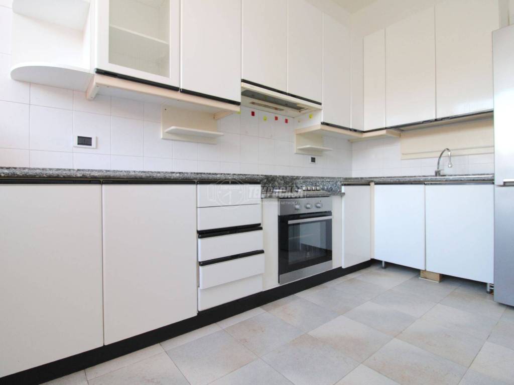 Appartamento a Mondovì in Via Alessandro Manzoni 19 - Foto 2