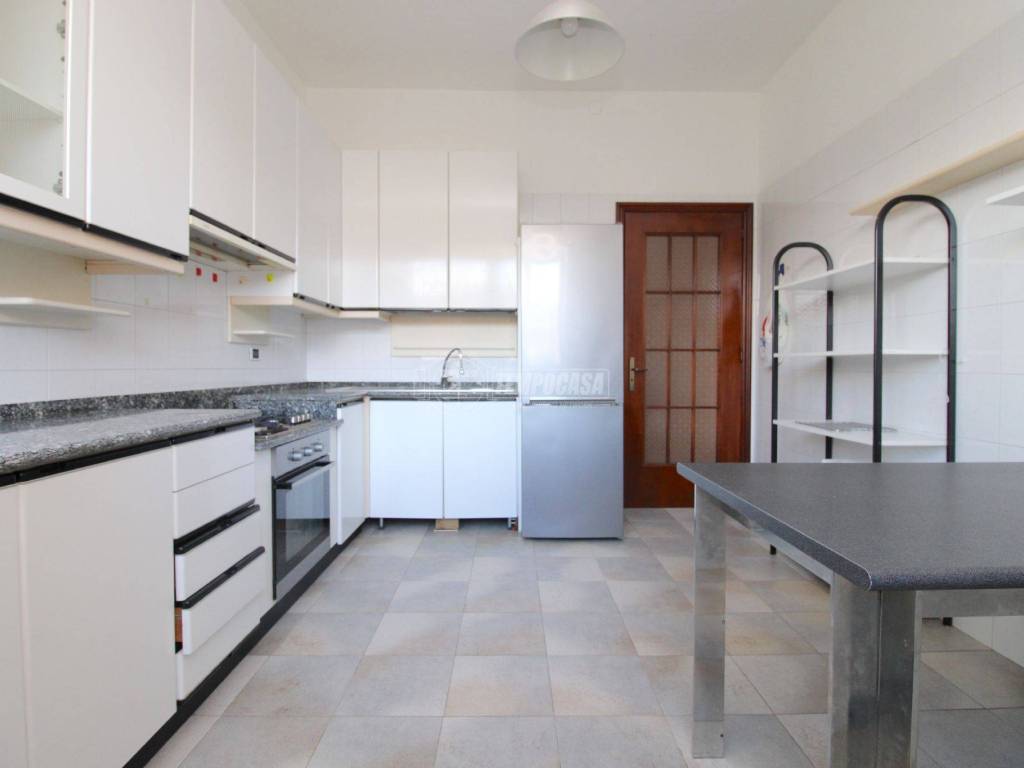 Appartamento a Mondovì in Via Alessandro Manzoni 19 - Foto 3