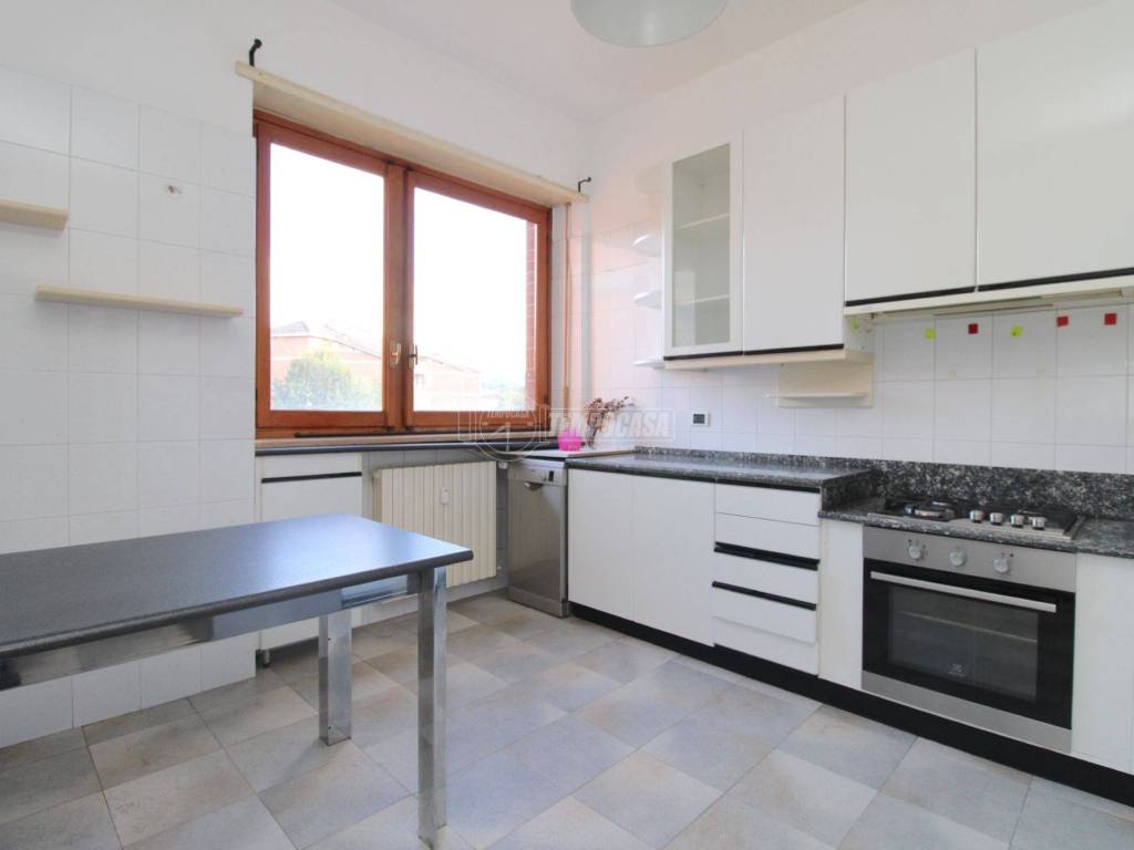 Appartamento a Mondovì in Via Alessandro Manzoni 19 - Foto 4