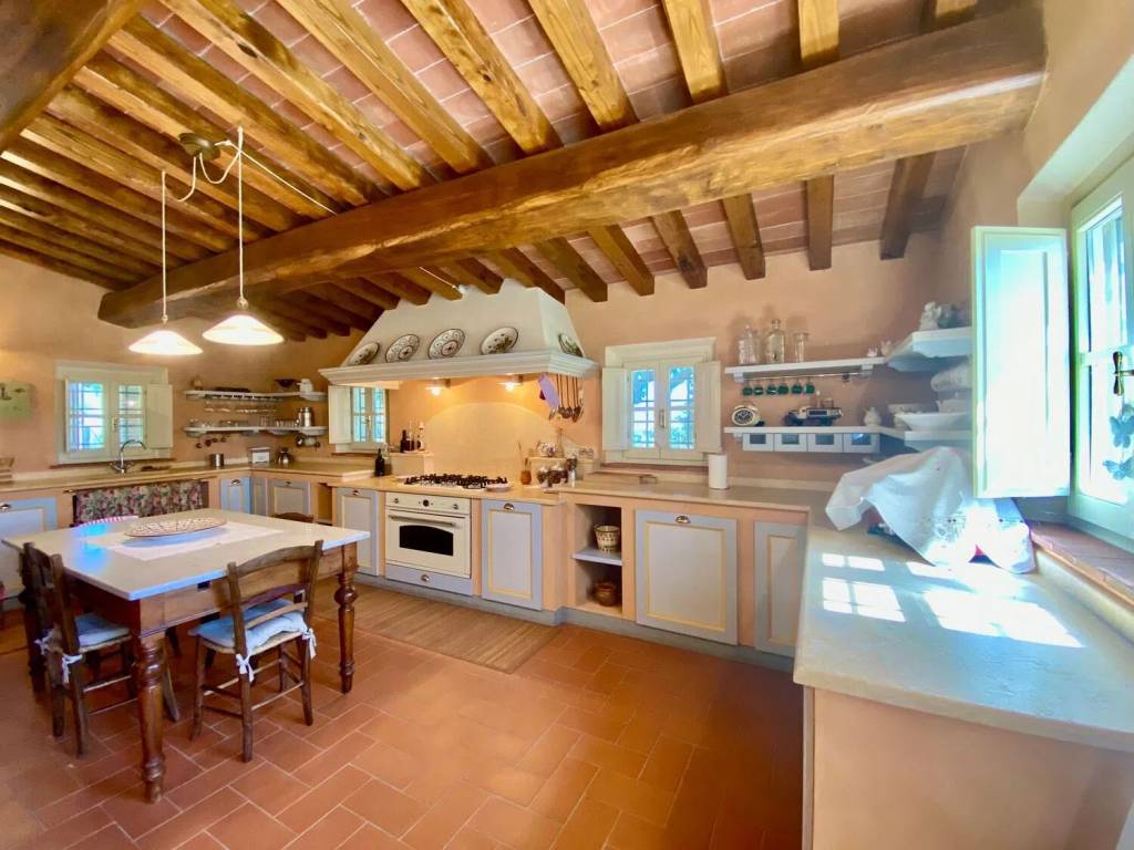 Villa a Carmignano in Via Citerna, 5 - Foto 2