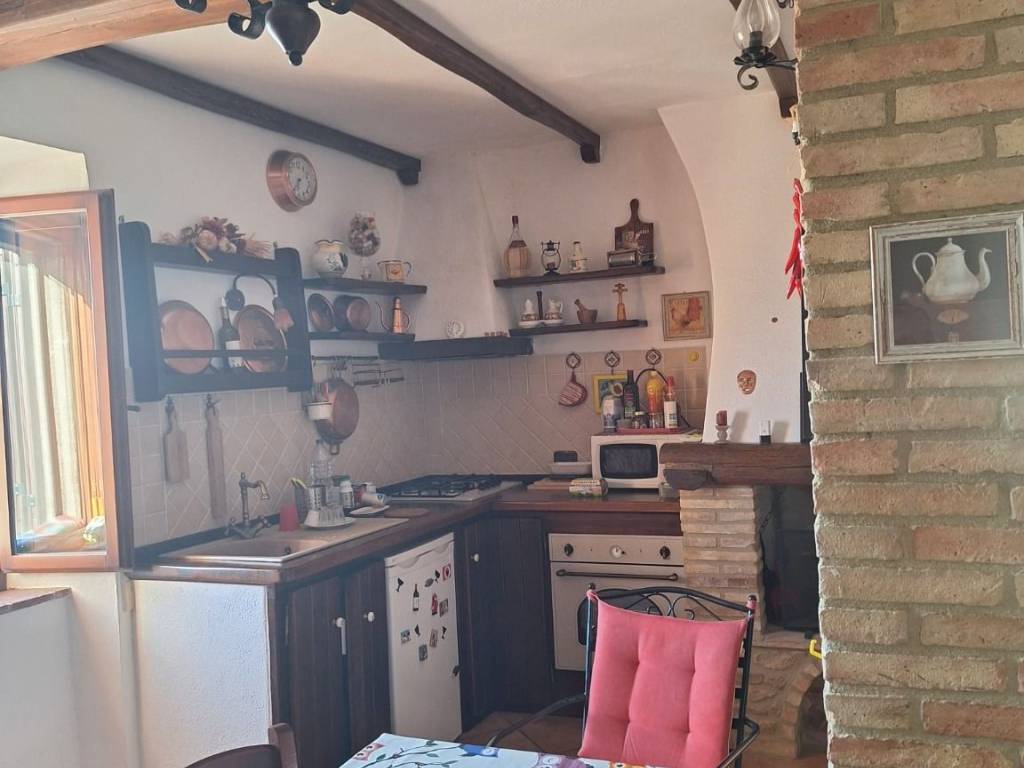Appartamento a Massa marittima in Via Giuseppe Mazzini, 18 - Foto 3