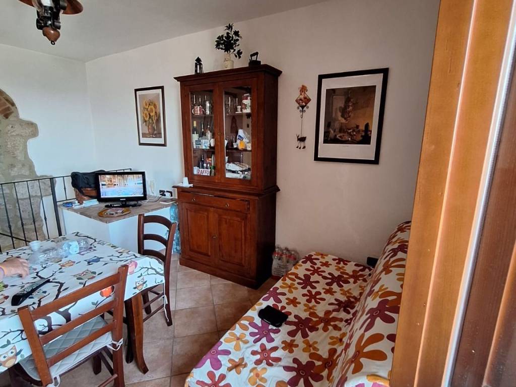 Appartamento a Massa marittima in Via Giuseppe Mazzini, 18 - Foto 4