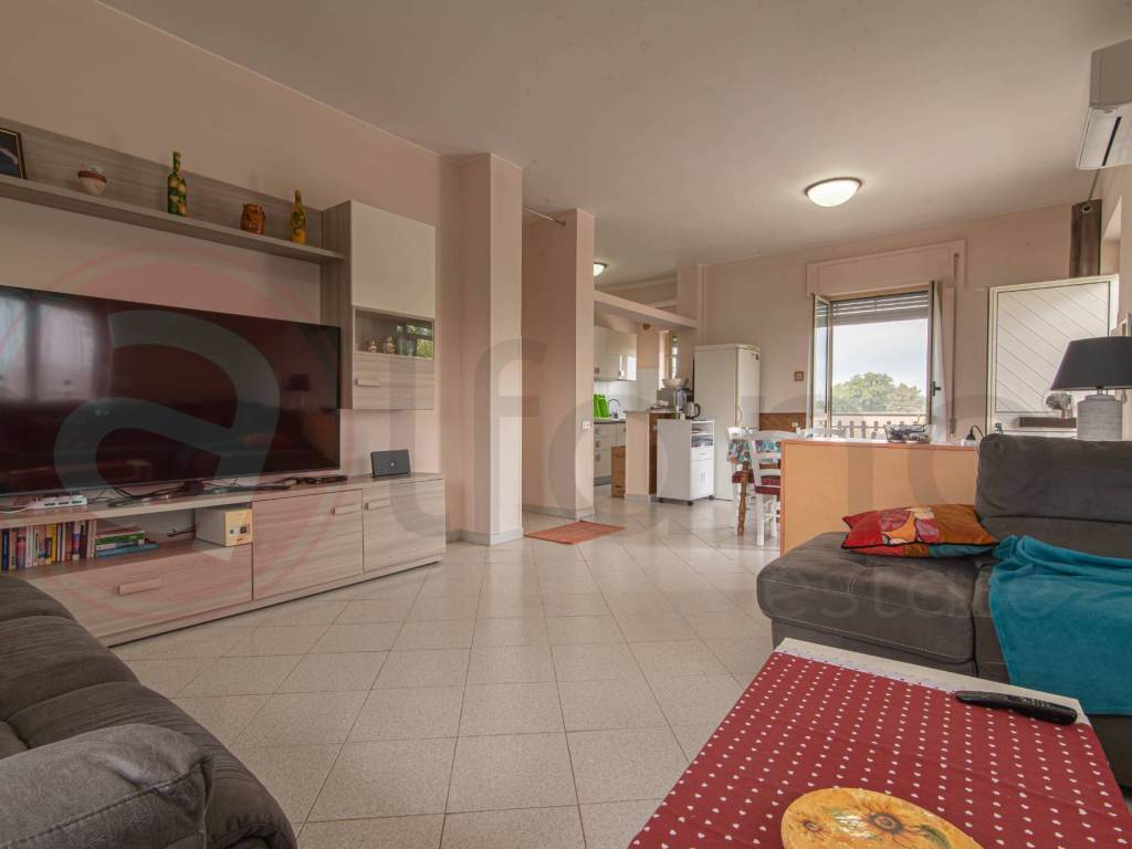 Villa a Pontecorvo in Contrada Melfi di Sotto - Foto 3