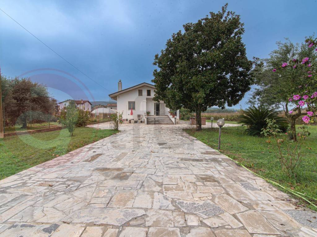 Villa a Pontecorvo in Contrada Melfi di Sotto - Foto 4