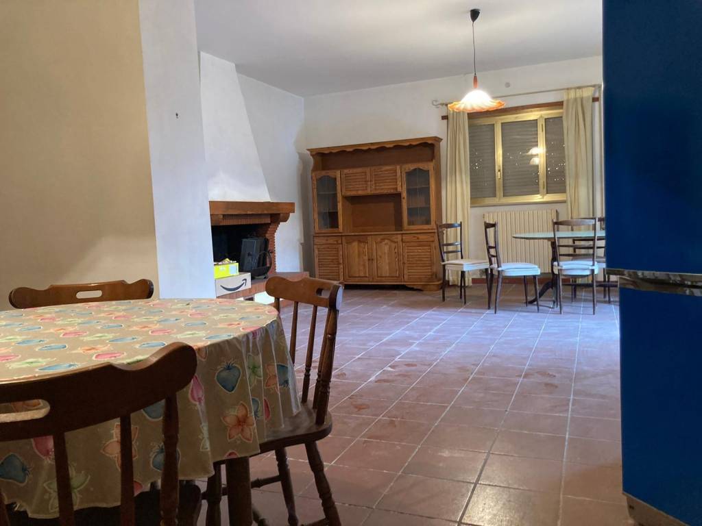 Appartamento a Cervaro in Via Rodi - Foto 3