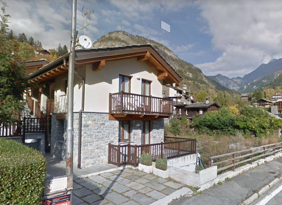 Appartamento a Courmayeur in Courmayeur - Foto 2
