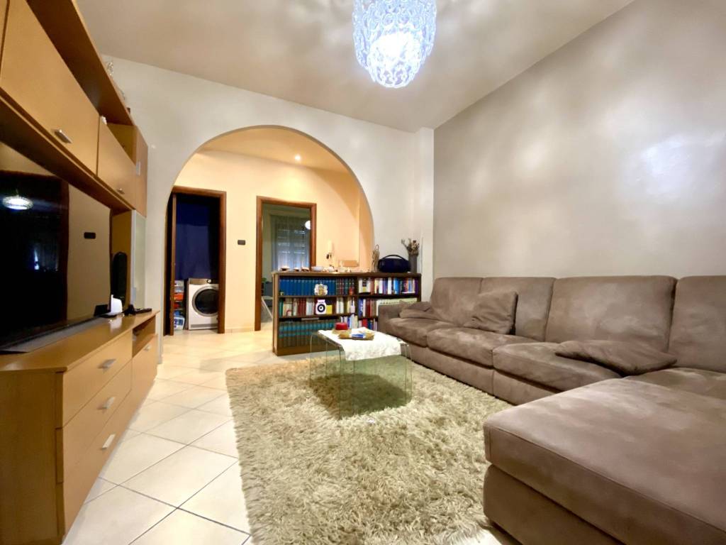 Appartamento a Alba in Corso Cortemilia, 25 - Foto 2