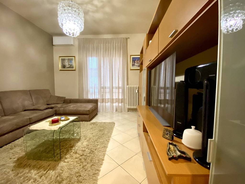 Appartamento a Alba in Corso Cortemilia, 25 - Foto 5