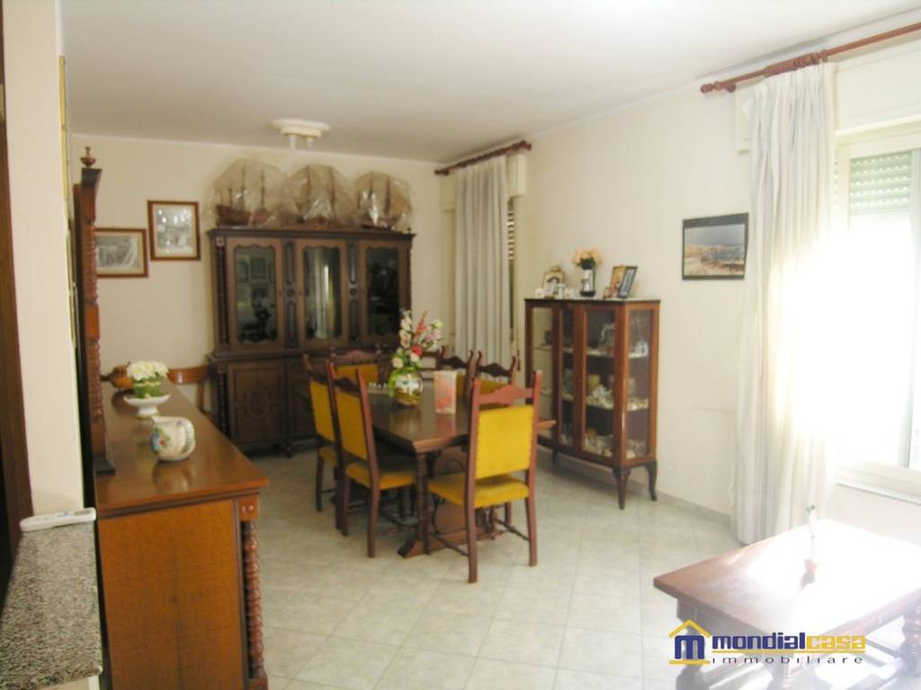 Casa indipendente a Pachino in via P.pe Umberto - Foto 3