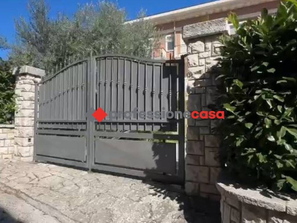 Appartamento a San giuliano del sannio in Via Angelo Zuccarelli, 1/A - Foto 2