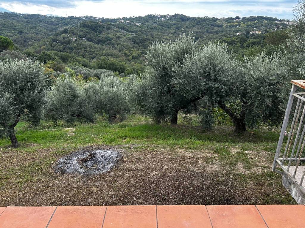 Villa a Minturno in Via Marini, 8 - Foto 3