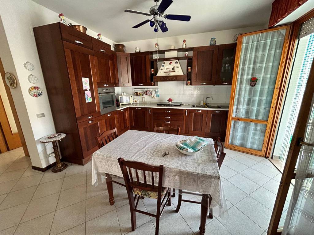 Villa a Tortoreto in Via della Resistenza - Foto 5
