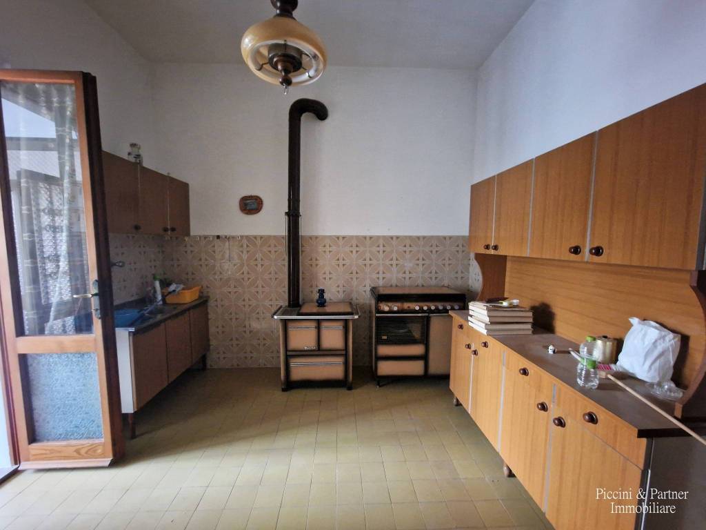 Appartamento a Castiglione del lago in Via dei Partigiani, 57 - Foto 5