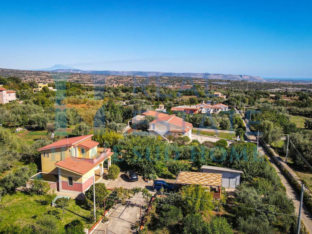 Villa a Canicattini bagni in Via Roma, 1 - Foto 2