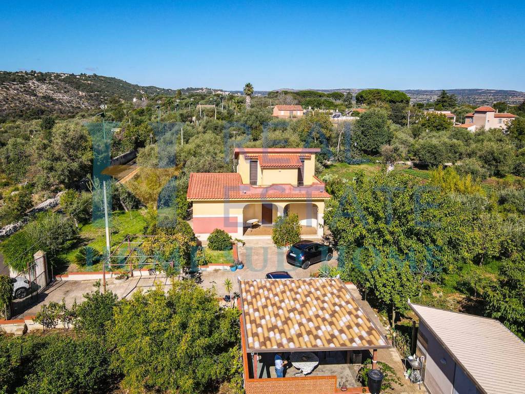 Villa a Canicattini bagni in Via Roma, 1 - Foto 4