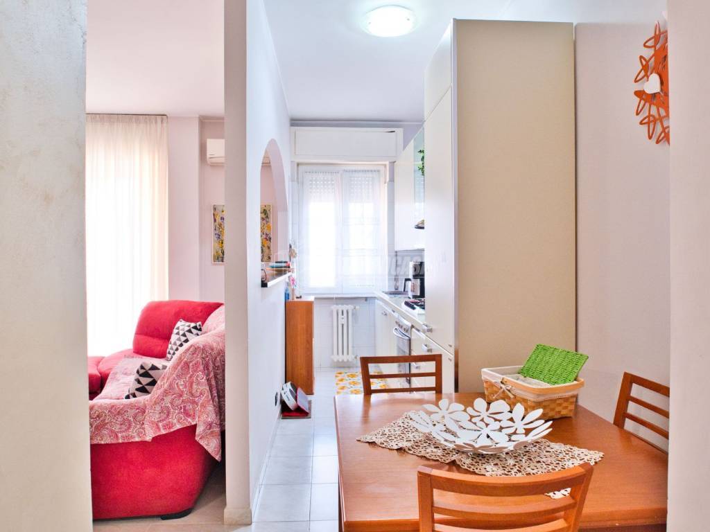 Appartamento a Novara in Viale Giulio Cesare - Foto 4