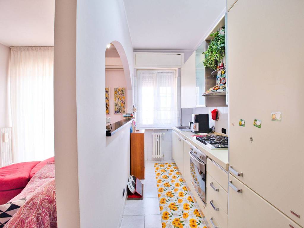 Appartamento a Novara in Viale Giulio Cesare - Foto 5