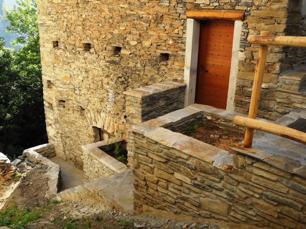 Rustico / casale a Castelmagno in Via Don B. Galaverna - Foto 2