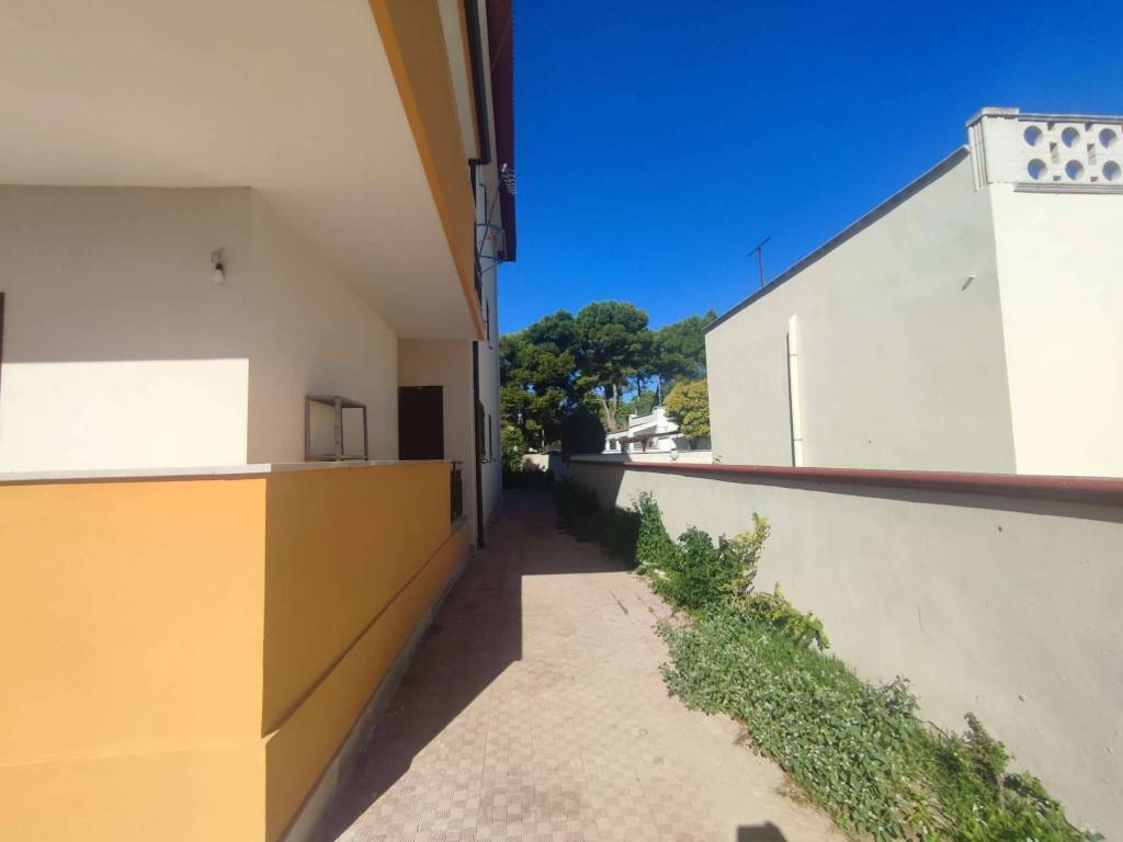 Appartamento a Pulsano in via dell'Usignolo - Foto 3