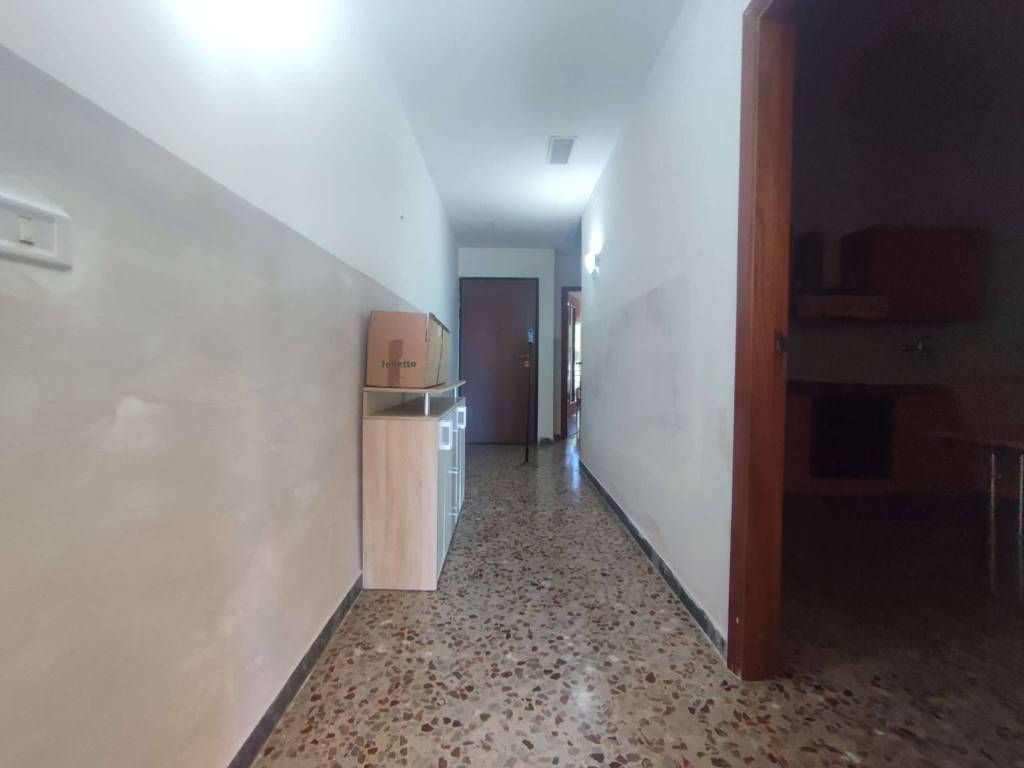 Appartamento a Pulsano in via dell'Usignolo - Foto 5