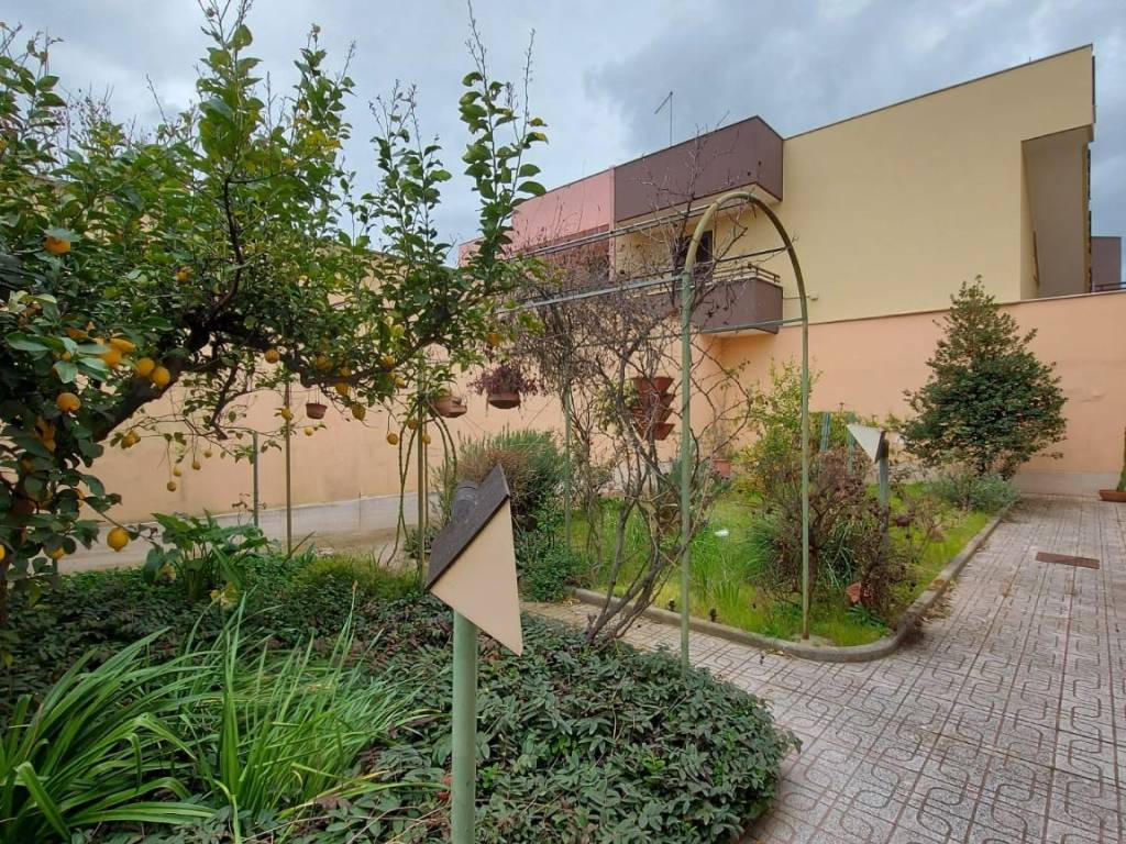 Villa a Mesagne in Via Muscogiuri, 2 - Foto 3