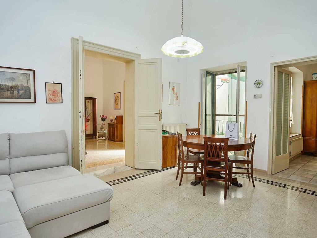 Casa indipendente a Castelvetrano in Via Francesco Crispi, 32 - Foto 2